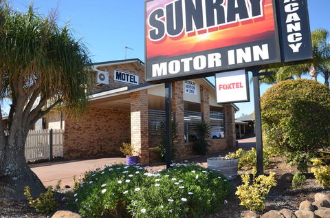 Sunray Motor Inn - Accommodation VIC 1