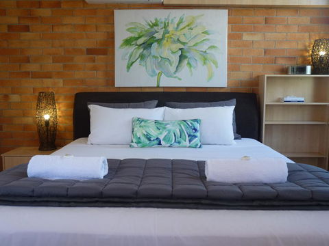 Sunseeker Motel - Accommodation VIC 0