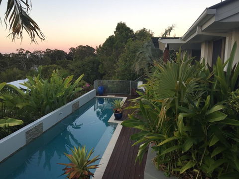 Sunshine Coast Tropical Getaway - Accommodation VIC 1