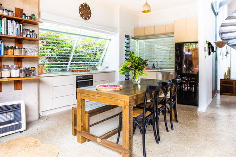 Sunworship Villas 3 And 4 - Accommodation VIC 0