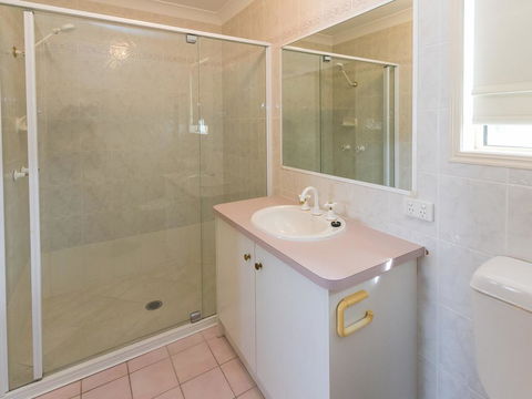 Superb Location - Hervey Bay - Accommodation VIC 1