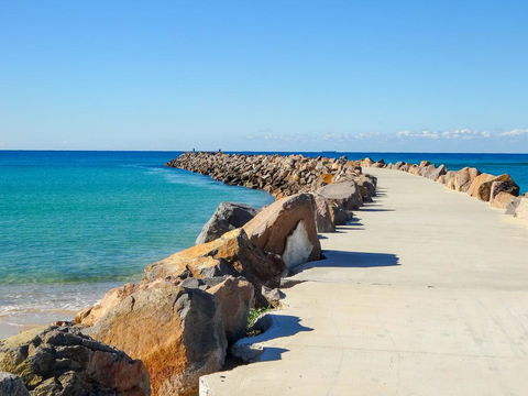 Surfs Up - Accommodation VIC 2