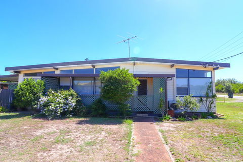 Surfs Up - Accommodation VIC 0