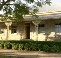 Surgeon's Cottage - Accommodation VIC