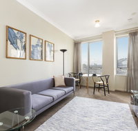 Sydney CBD 1 Bedroom Self-Contained Apartment with Spectacular Sydney Harbour View 1312 BRG - Accommodation VIC