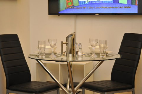 Sydney CBD Studio Apartment 503BRG - Accommodation VIC 1