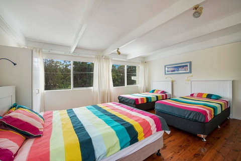 Tallwood Ave 77 Mollymook - Accommodation VIC 1
