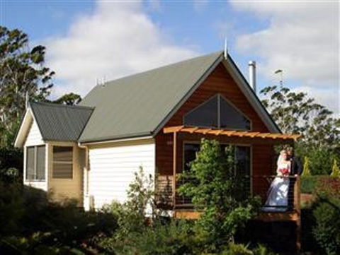 Tamborine Gardens - Accommodation VIC 3