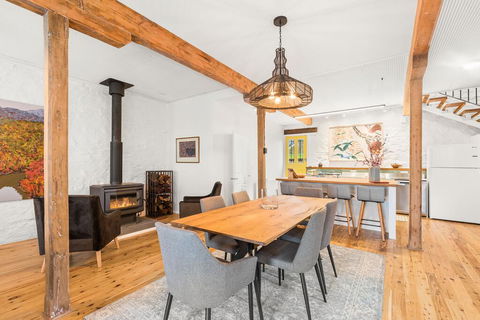 TARALGA TERRACES - Accommodation VIC 2