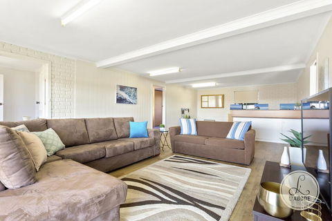 TASSIE SEASIDE SERENITY - L'Abode Accommodation - Accommodation VIC 3