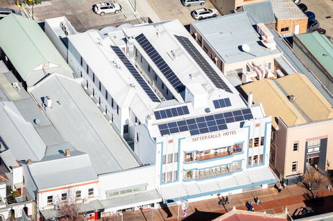 Tattersalls Hotel - Accommodation VIC 2