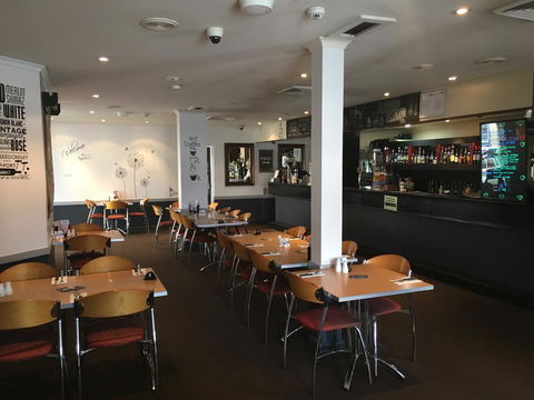 Taylors Hotel - Accommodation VIC 2