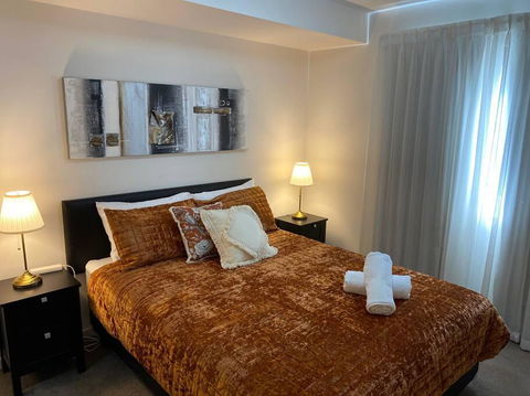 TERRACE LUX FULLY AIR 2 CAR FREE NETFLIX WIFI WINE - Accommodation VIC 2