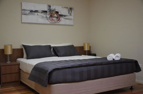 The Australian Hotel Motel - Accommodation VIC 2