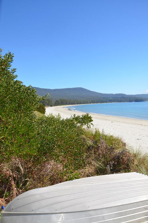 Yolla Beach House - Accommodation VIC 3