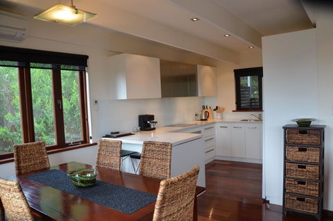 Yolla Beach House - Accommodation VIC 5