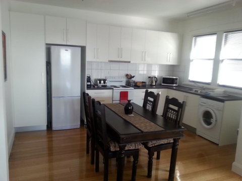 Harbour View Apartments - Accommodation VIC 2