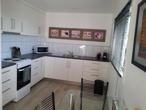 Harbour View Apartments - Accommodation VIC 5