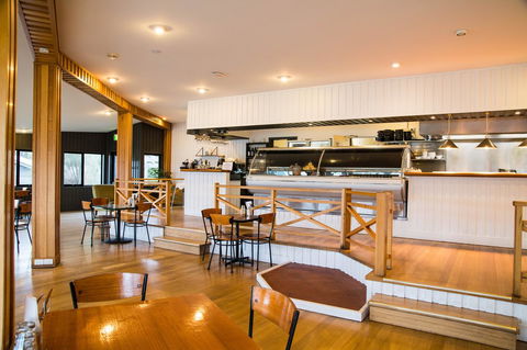 Freycinet Lodge - Accommodation VIC 4