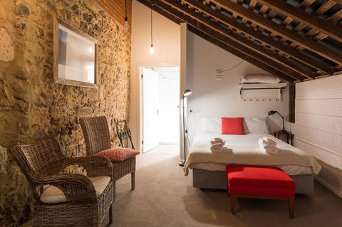Ratho Farm - Accommodation VIC 7