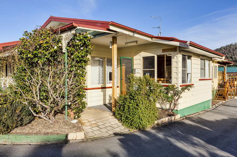 Wintersun Gardens Motel - Accommodation VIC 21