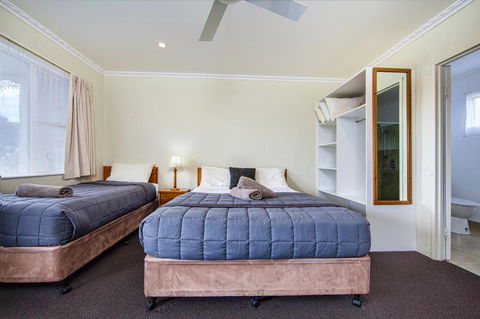 Wintersun Gardens Motel - Accommodation VIC 2