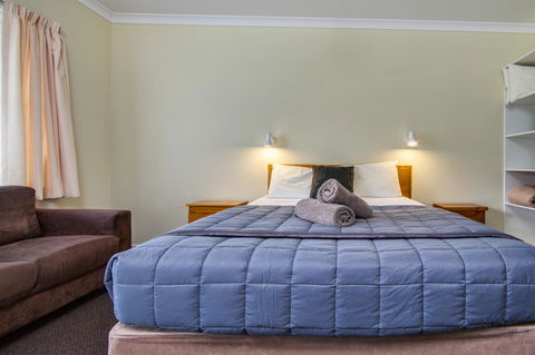 Wintersun Gardens Motel - Accommodation VIC 15