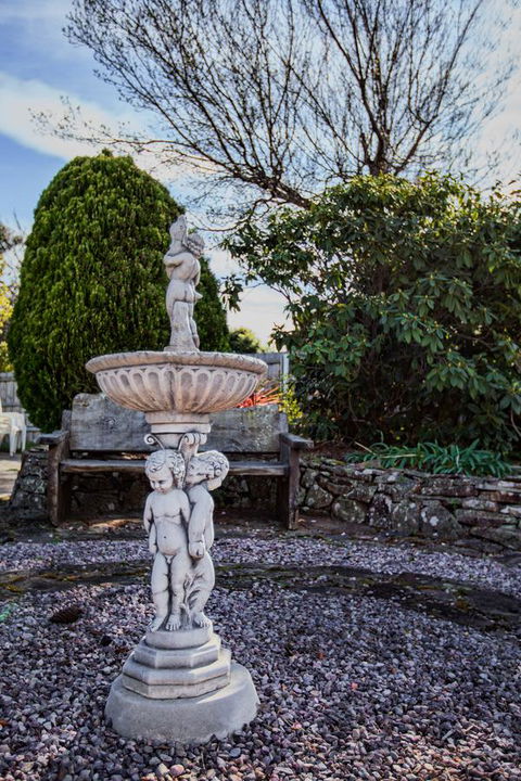 Wintersun Gardens Motel - Accommodation VIC 31