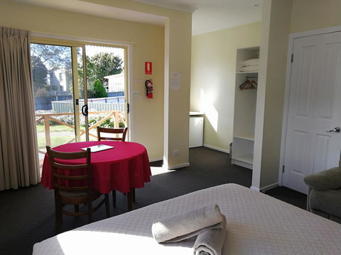 Wintersun Gardens Motel - Accommodation VIC 8