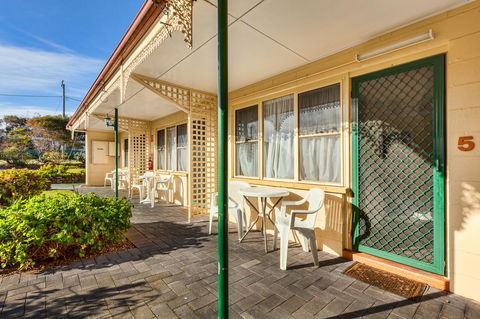 Wintersun Gardens Motel - Accommodation VIC 36
