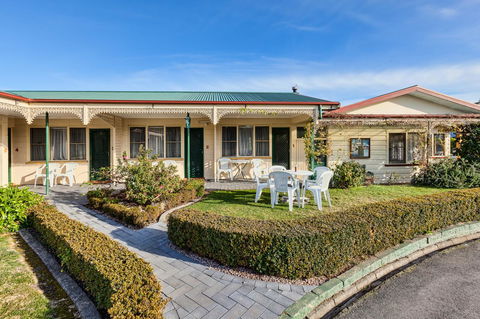 Wintersun Gardens Motel - Accommodation VIC 25