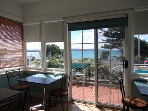 Freycinet Waters - Accommodation VIC 11