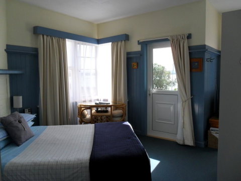 Freycinet Waters - Accommodation VIC 41