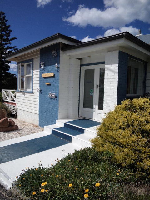 Freycinet Waters - Accommodation VIC 40