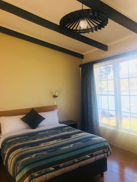 The Fox And Hounds Historic Hotel - Accommodation VIC 14