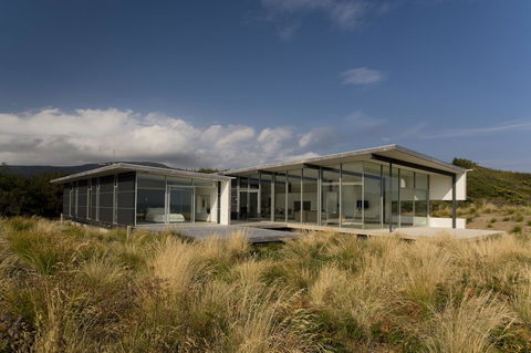 Cloudy Bay Beach House - Accommodation VIC 9
