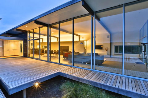 Cloudy Bay Beach House - Accommodation VIC 0