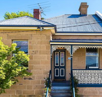WEST NEST  Classic 3BR Hobart Terrace BEST Location View Close to City - Accommodation VIC