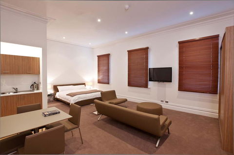 Ikon Hotel - Accommodation VIC 31
