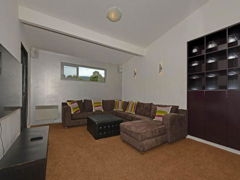 Cloudy Bay Lagoon Estate - Accommodation VIC 10