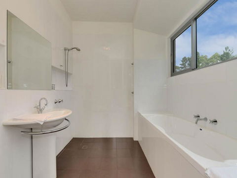 Cloudy Bay Lagoon Estate - Accommodation VIC 14