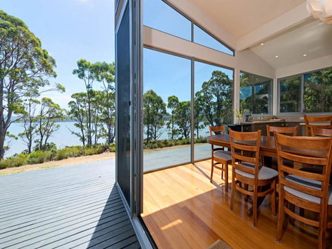 Cloudy Bay Lagoon Estate - Accommodation VIC 9