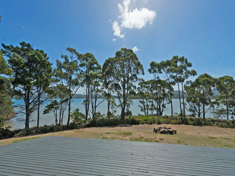 Cloudy Bay Lagoon Estate - Accommodation VIC 16