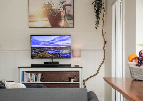 New Aptmnt Only 5 Mins To Mona Gallery - Accommodation VIC 4