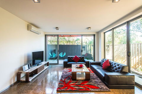 The Waverley International Hotel - Accommodation VIC 32