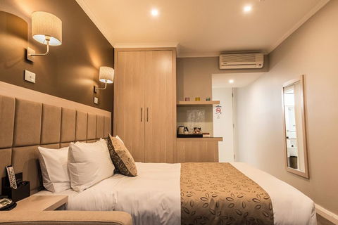 The Waverley International Hotel - Accommodation VIC 18