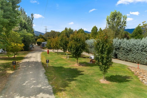 Bright Riverside Holiday Park - Accommodation VIC 16