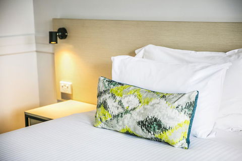 Nightcap At Matthew Flinders Hotel - Accommodation VIC 44