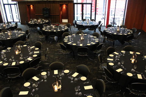 Nightcap At Matthew Flinders Hotel - Accommodation VIC 10