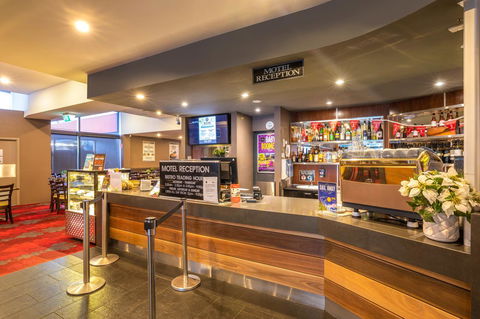 Nightcap At Keysborough Hotel - Accommodation VIC 9